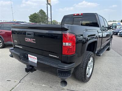 2015 GMC Sierra 2500 Denali   - Photo 7 - South Sioux City, NE 68776
