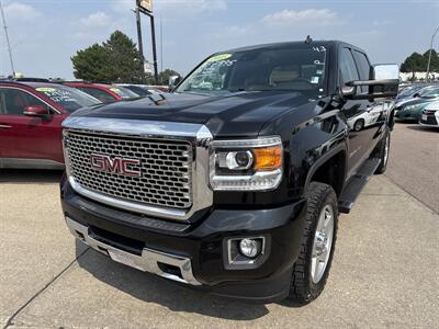 2015 GMC Sierra 2500 Denali   - Photo 1 - South Sioux City, NE 68776