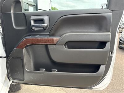 2015 GMC Sierra 2500 SLE   - Photo 18 - South Sioux City, NE 68776