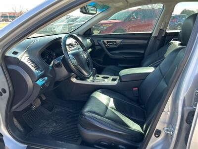 2015 Nissan Altima 2.5 SL   - Photo 10 - South Sioux City, NE 68776