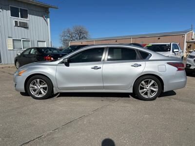 2015 Nissan Altima 2.5 SL   - Photo 2 - South Sioux City, NE 68776