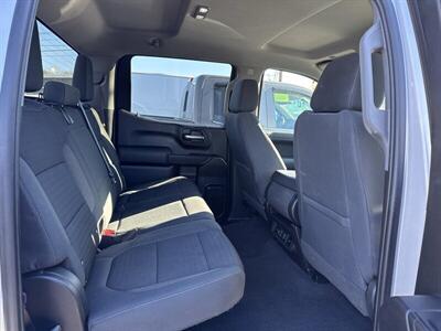 2019 Chevrolet Silverado 1500 LT   - Photo 12 - Fitchburg, MA 01420