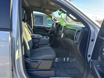 2019 Chevrolet Silverado 1500 LT   - Photo 13 - Fitchburg, MA 01420