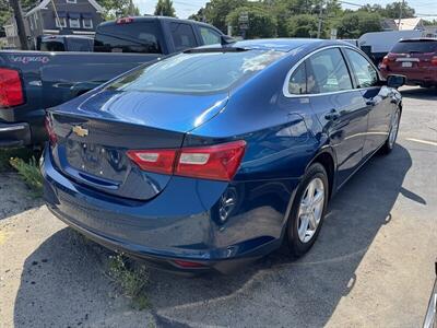 2019 Chevrolet Malibu LS   - Photo 5 - Fitchburg, MA 01420