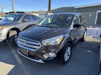 2019 Ford Escape SE   - Photo 1 - Fitchburg, MA 01420