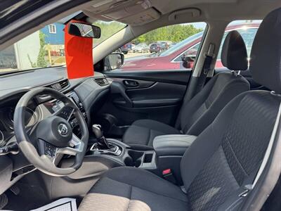 2020 Nissan Rogue S   - Photo 6 - Fitchburg, MA 01420