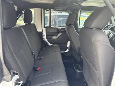 2016 Jeep Wrangler Willys Wheeler   - Photo 6 - Fitchburg, MA 01420