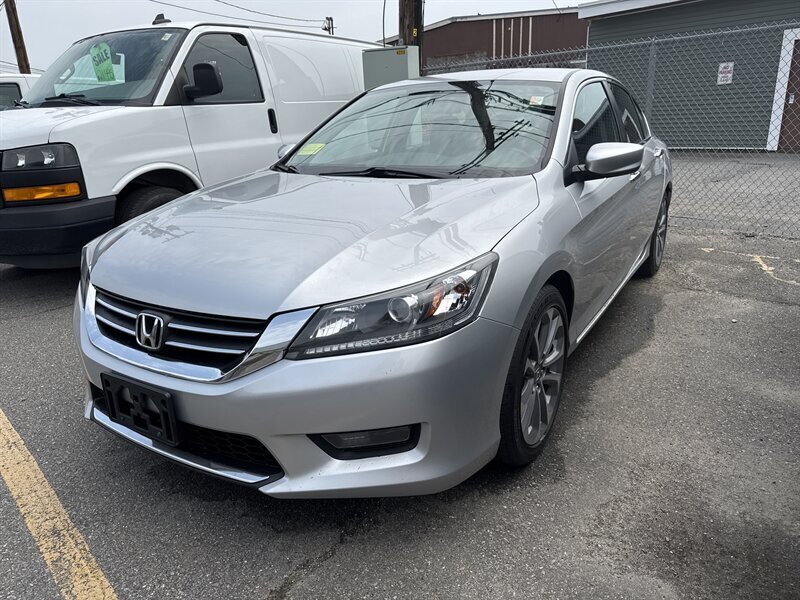 2015 Honda Accord Sport - Photo 1 - Fitchburg, MA 01420