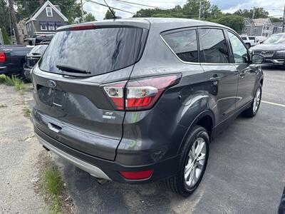 2017 Ford Escape SE   - Photo 5 - Fitchburg, MA 01420