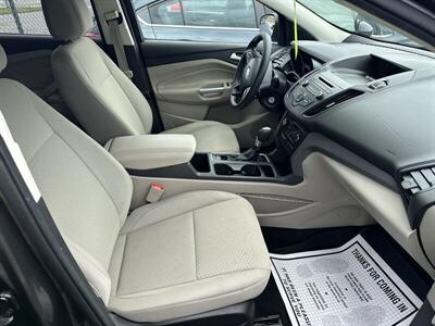 2017 Ford Escape SE   - Photo 7 - Fitchburg, MA 01420