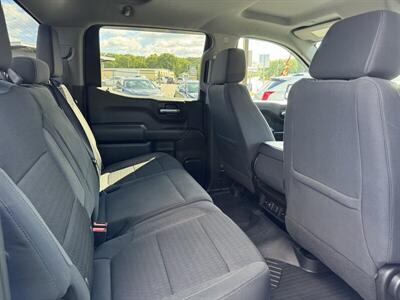 2021 Chevrolet Silverado 1500 LT   - Photo 6 - Fitchburg, MA 01420