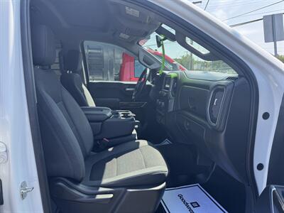 2019 Chevrolet Silverado 1500 RST   - Photo 7 - Fitchburg, MA 01420