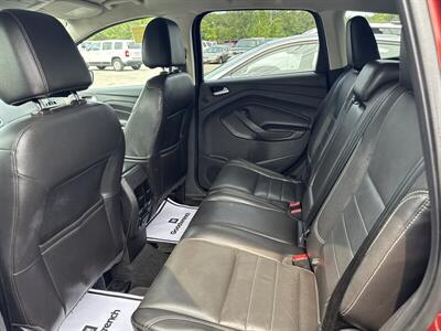 2015 Ford Escape SE   - Photo 3 - Fitchburg, MA 01420
