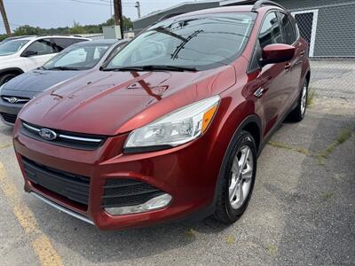 2015 Ford Escape SE   - Photo 1 - Fitchburg, MA 01420