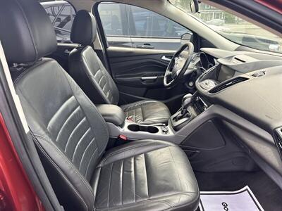 2015 Ford Escape SE   - Photo 7 - Fitchburg, MA 01420