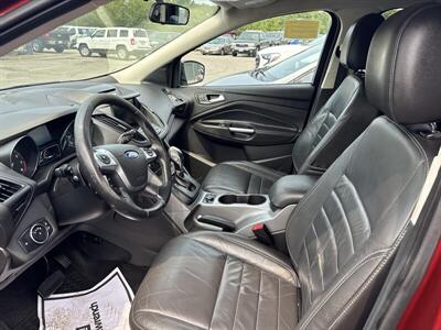 2015 Ford Escape SE   - Photo 2 - Fitchburg, MA 01420