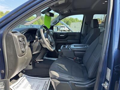 2019 Chevrolet Silverado 1500 Custom Trail Boss   - Photo 2 - Fitchburg, MA 01420