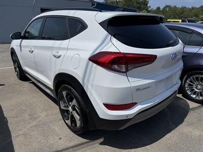 2018 Hyundai TUCSON Value   - Photo 4 - Fitchburg, MA 01420