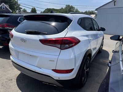 2018 Hyundai TUCSON Value   - Photo 5 - Fitchburg, MA 01420