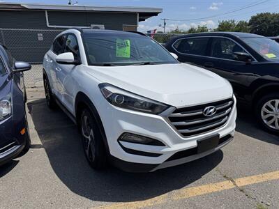 2018 Hyundai TUCSON Value   - Photo 8 - Fitchburg, MA 01420