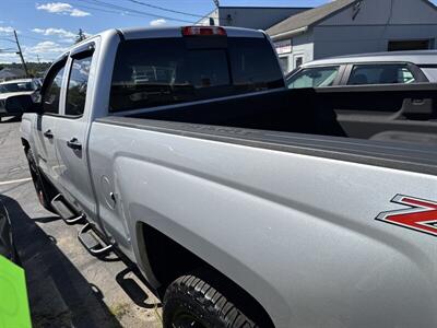 2017 Chevrolet Silverado 1500 LT   - Photo 4 - Fitchburg, MA 01420