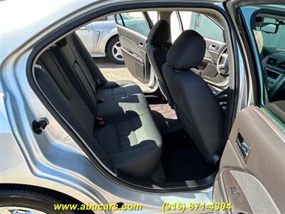 2011 Ford Fusion SE   - Photo 12 - Lincoln, CA 95648