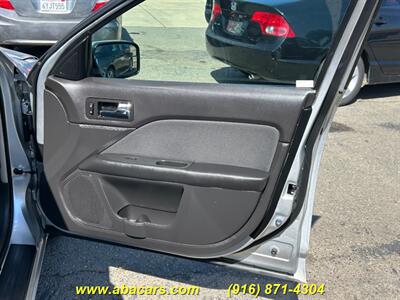 2011 Ford Fusion SE   - Photo 10 - Lincoln, CA 95648