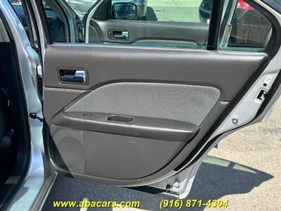 2011 Ford Fusion SE   - Photo 11 - Lincoln, CA 95648