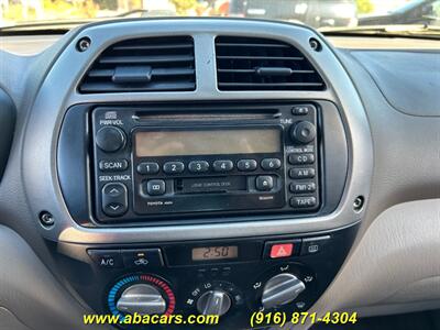 2002 Toyota RAV4   - Photo 15 - Lincoln, CA 95648
