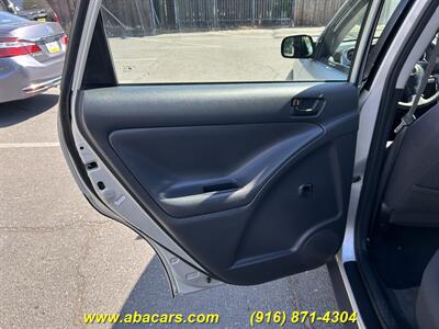 2003 Pontiac Vibe   - Photo 8 - Lincoln, CA 95648