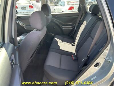 2003 Pontiac Vibe   - Photo 10 - Lincoln, CA 95648