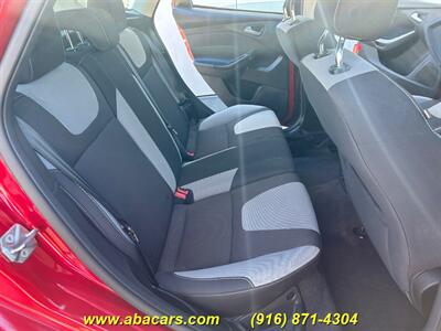 2012 Ford Focus SE   - Photo 14 - Lincoln, CA 95648