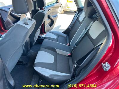 2012 Ford Focus SE   - Photo 10 - Lincoln, CA 95648