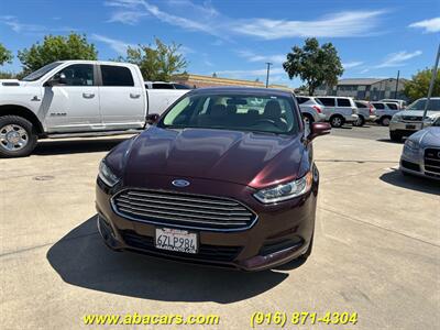 2013 Ford Fusion SE   - Photo 2 - Lincoln, CA 95648