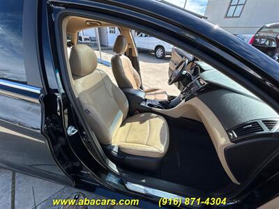 2013 Hyundai SONATA Limited   - Photo 13 - Lincoln, CA 95648