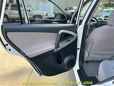 2006 Toyota RAV4 - Photo 11 - Lincoln, CA 95648
