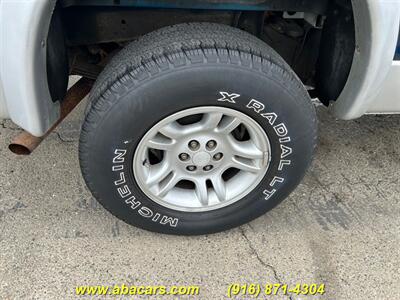 2001 Dodge Dakota SLT - Photo 5 - Lincoln, CA 95648