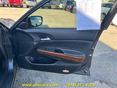 2012 Honda Accord EX-L V6 w/Navi - Photo 24 - Lincoln, CA 95648