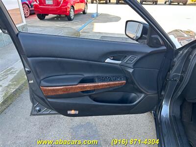 2012 Honda Accord EX-L V6 w/Navi - Photo 14 - Lincoln, CA 95648