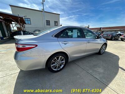 2016 Toyota Camry Hybrid SE   - Photo 5 - Lincoln, CA 95648