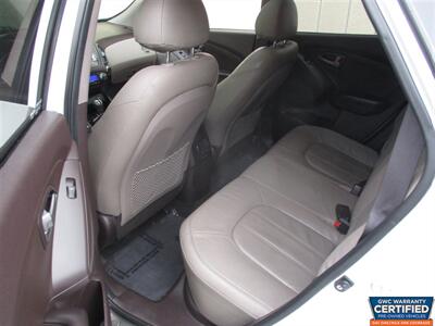 2015 Hyundai TUCSON Limited   - Photo 13 - Dartmouth, MA 02748