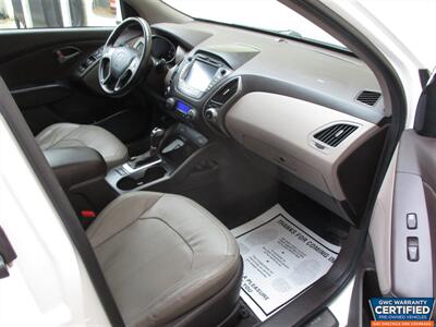 2015 Hyundai TUCSON Limited   - Photo 12 - Dartmouth, MA 02748