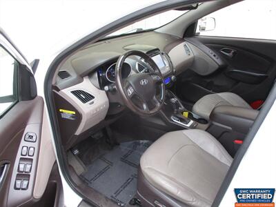 2015 Hyundai TUCSON Limited   - Photo 10 - Dartmouth, MA 02748