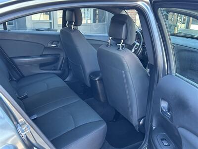 2012 Chrysler 200 Touring   - Photo 10 - Dartmouth, MA 02748