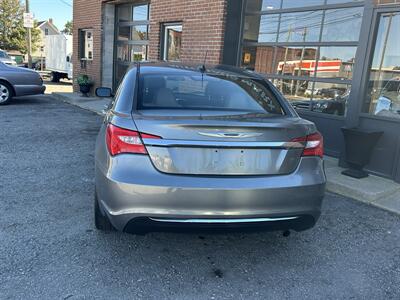 2012 Chrysler 200 Touring   - Photo 15 - Dartmouth, MA 02748