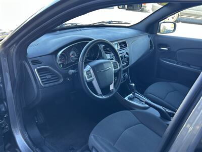 2012 Chrysler 200 Touring   - Photo 5 - Dartmouth, MA 02748