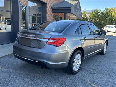 2012 Chrysler 200 Touring   - Photo 2 - Dartmouth, MA 02748