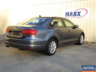 2011 Volkswagen Jetta SE PZEV   - Photo 8 - Dartmouth, MA 02748