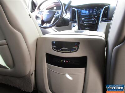 2016 Cadillac Escalade Premium Collection   - Photo 17 - Dartmouth, MA 02748