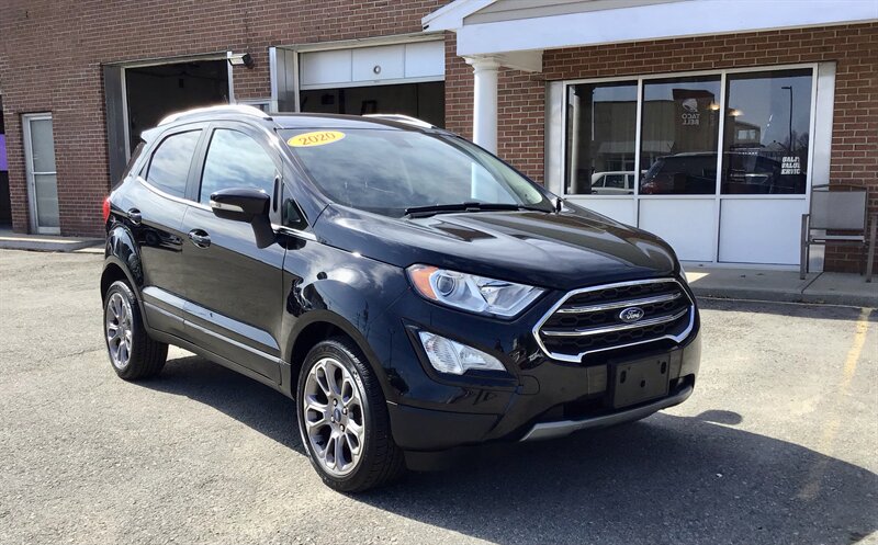2020 Ford EcoSport Titanium   - Photo 1 - Dartmouth, MA 02748